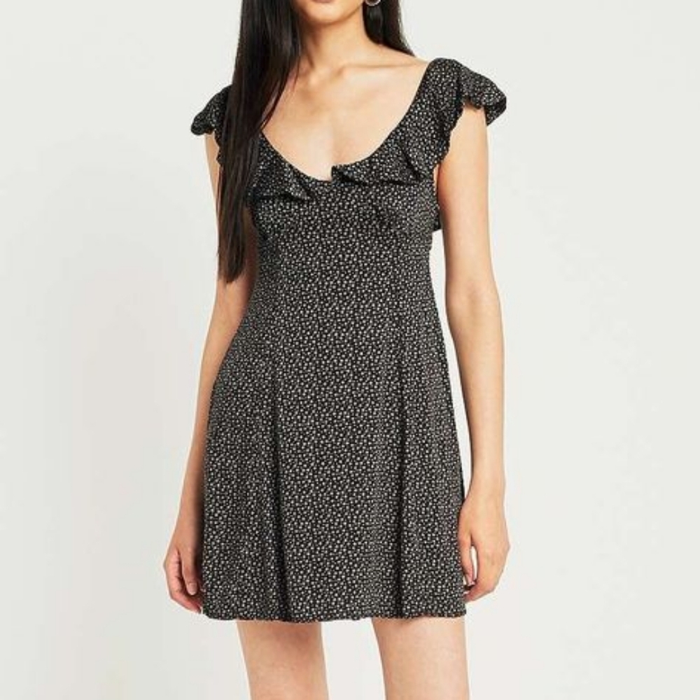 Kimchi Blue NWT print ruffle dress - size XS